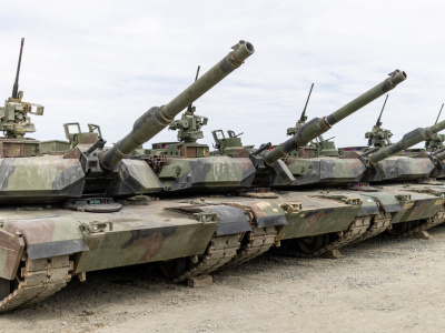 Американские танки Abrams опозорились и сбежали с Украины